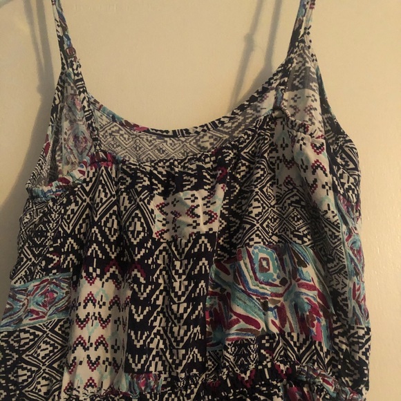 Cute Patterned Romper - Picture 5 of 6